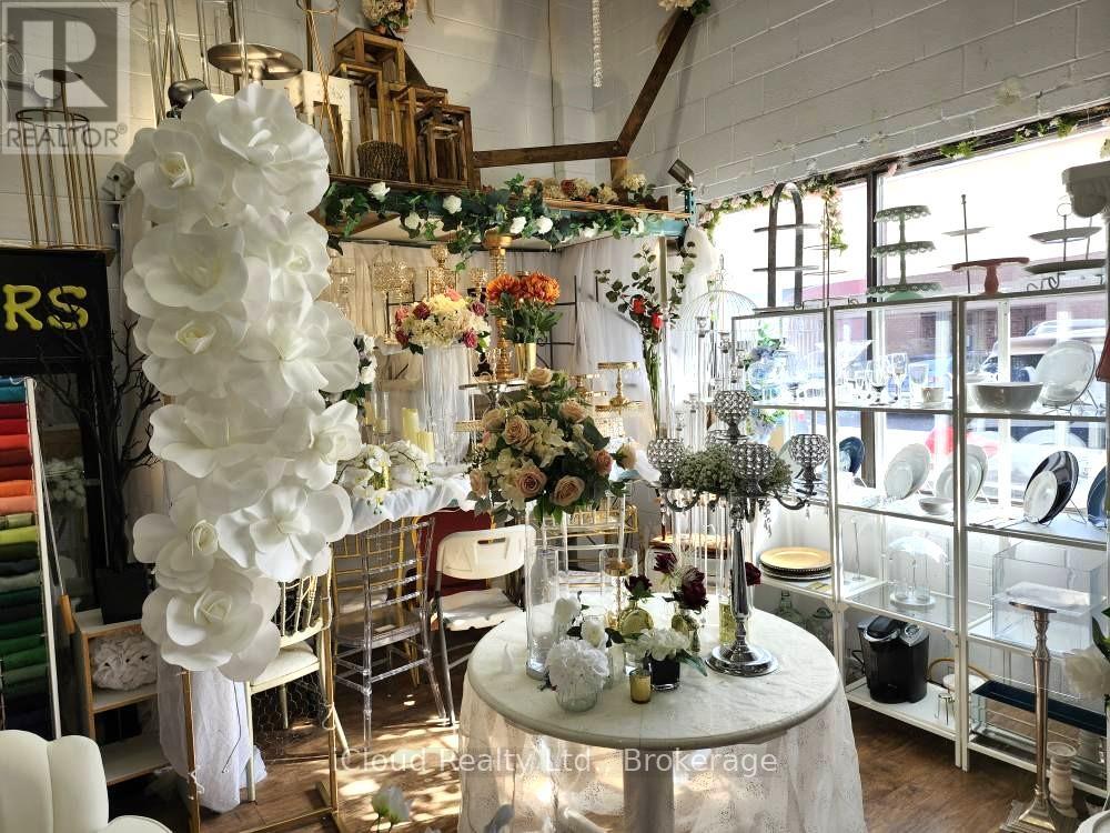 29 - 781 Main Street E, Milton (Dp Dorset Park), Ontario  L9T 5A9 - Photo 3 - W12404195