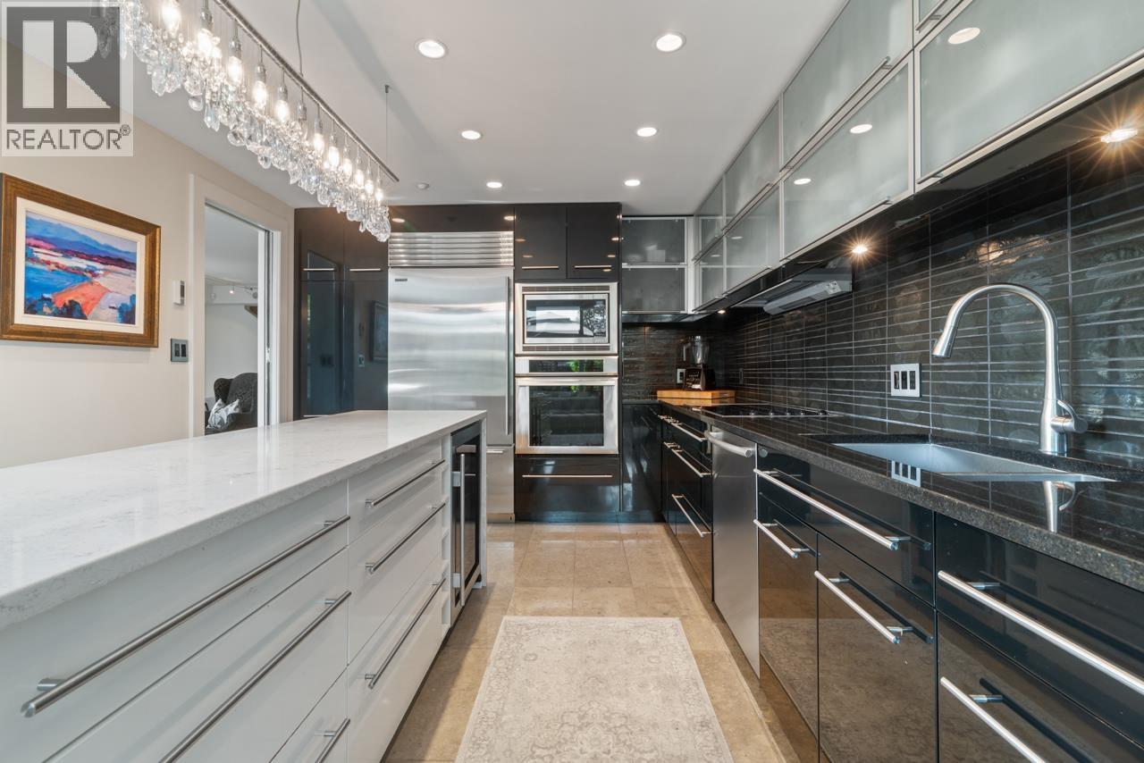 102 1717 Bayshore Drive, Vancouver, British Columbia  V6G 3H3 - Photo 10 - R3047646