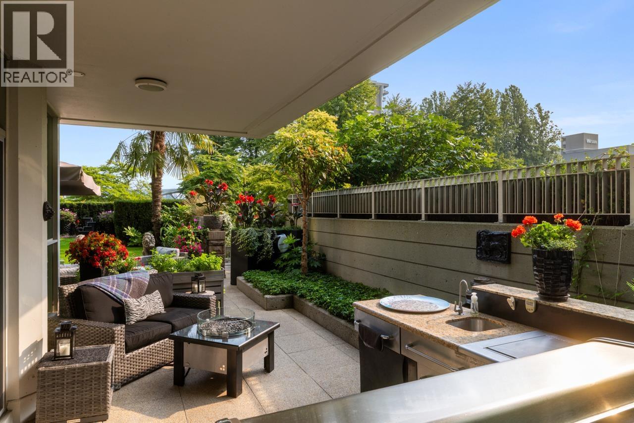 102 1717 Bayshore Drive, Vancouver, British Columbia  V6G 3H3 - Photo 14 - R3047646