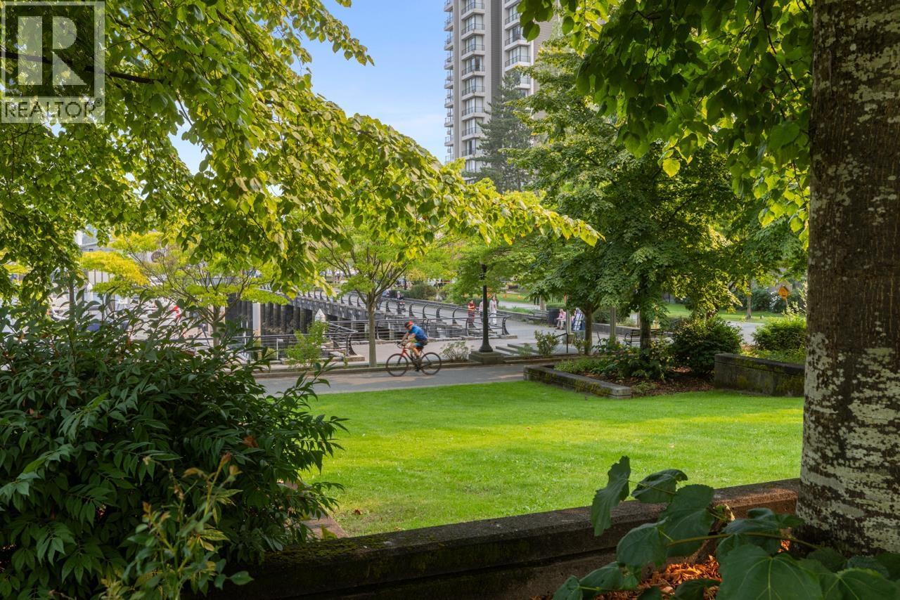 102 1717 Bayshore Drive, Vancouver, British Columbia  V6G 3H3 - Photo 37 - R3047646