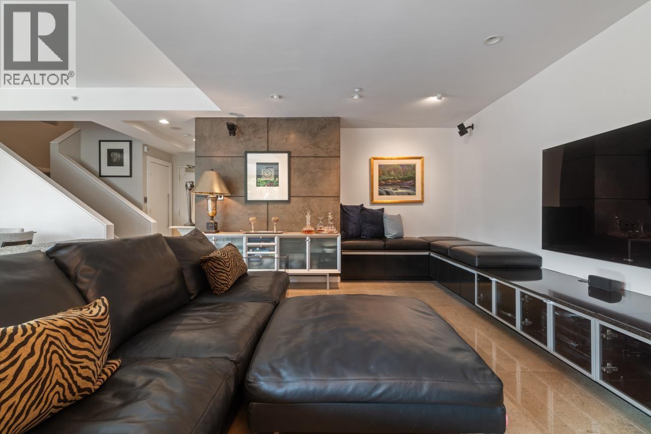 102 1717 Bayshore Drive, Vancouver, British Columbia  V6G 3H3 - Photo 9 - R3047646