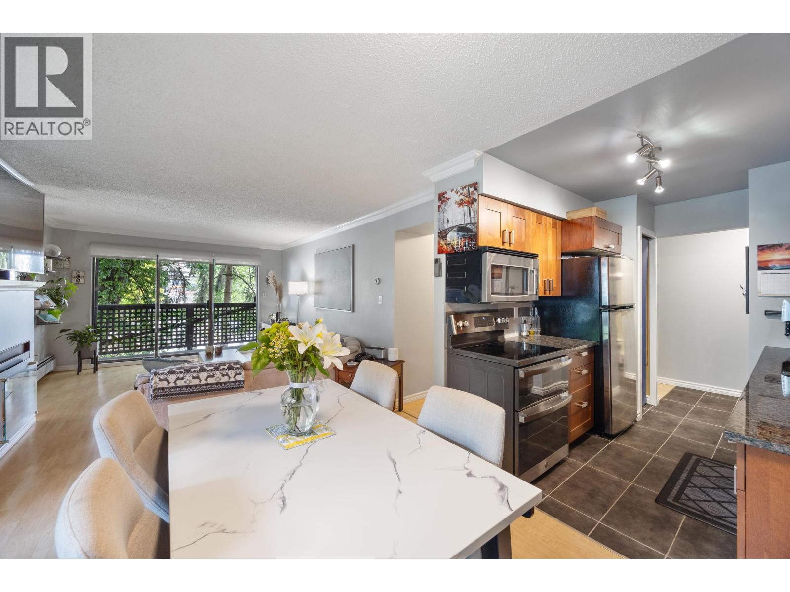 306 110 Seventh Street, New Westminster, British Columbia  V3M 5W5 - Photo 9 - R3047675