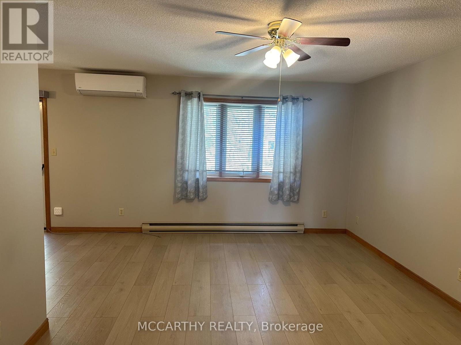 A - 217 Sarah Court, Shelburne, Ontario  L9V 2Z8 - Photo 12 - X12404102