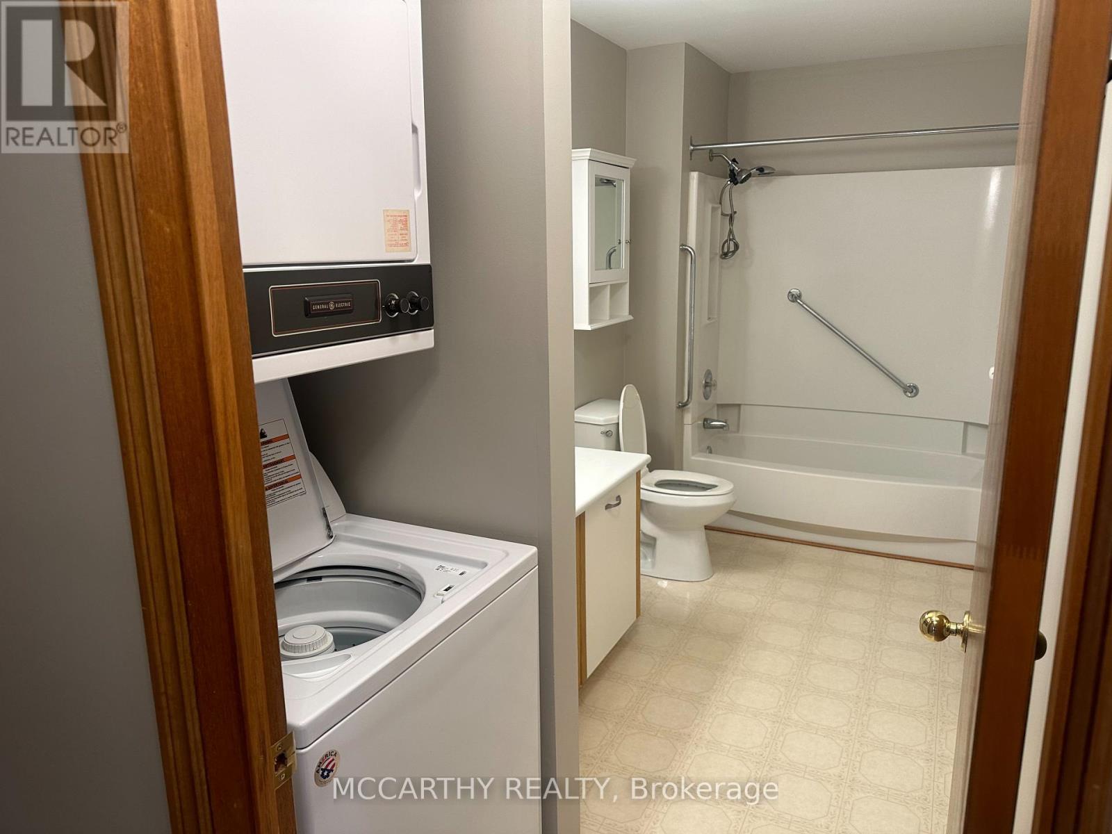 A - 217 Sarah Court, Shelburne, Ontario  L9V 2Z8 - Photo 3 - X12404102