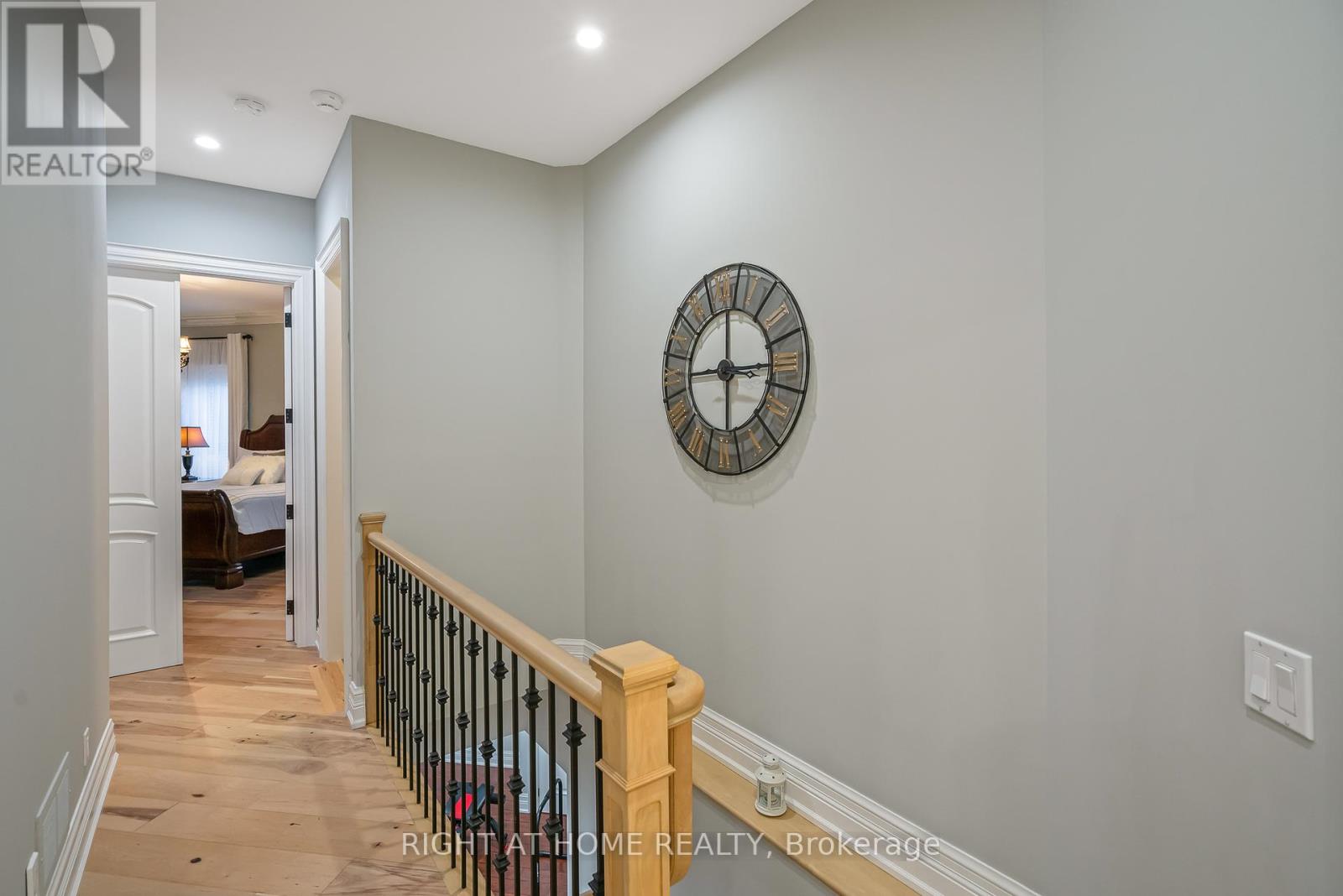 7 Sandalwood Crescent, Niagara-On-The-Lake (St. Davids), Ontario  L0S 1P0 - Photo 30 - X12404133