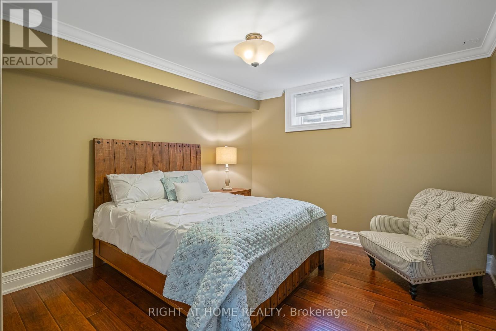 7 Sandalwood Crescent, Niagara-On-The-Lake (St. Davids), Ontario  L0S 1P0 - Photo 35 - X12404133