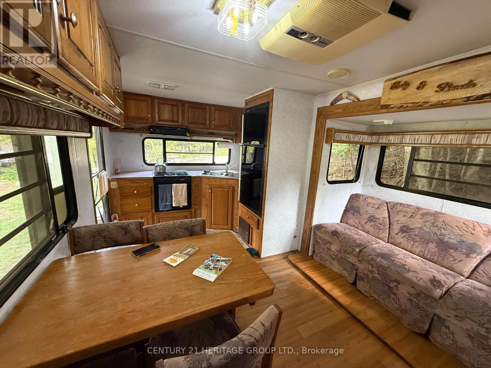 1201 Essonville Line, Highlands East (Monmouth), Ontario  K0L 2Y0 - Photo 15 - X12404220