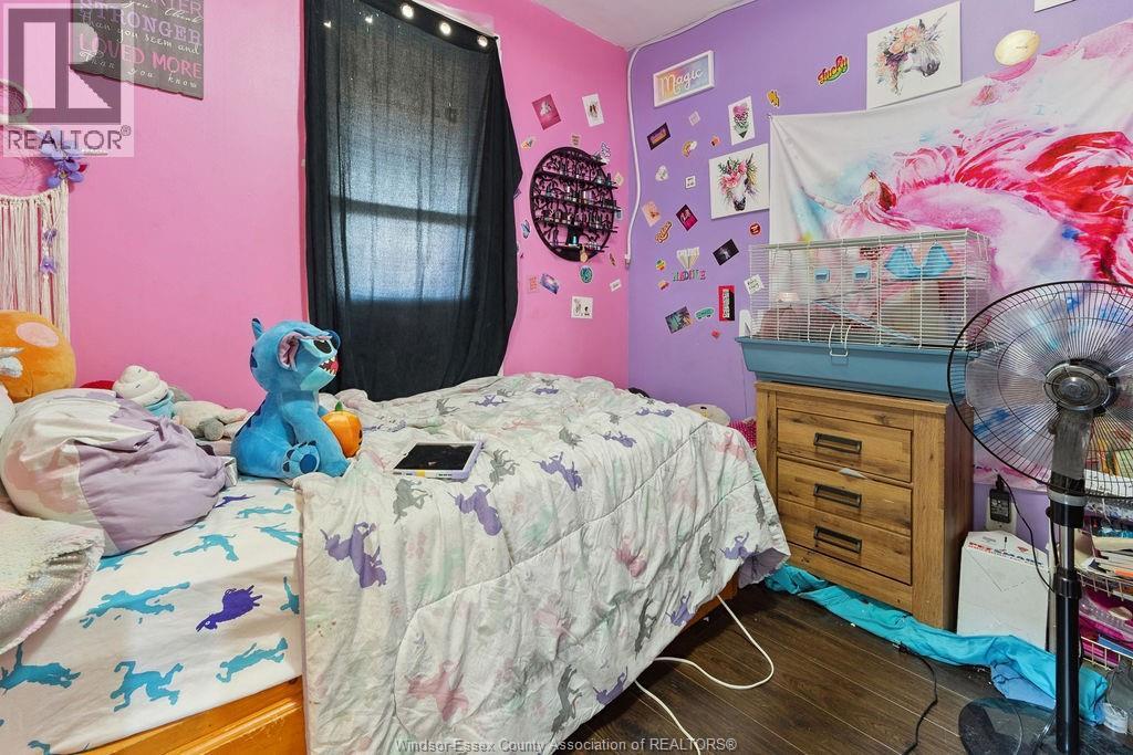 1030 Oak Street, Windsor, Ontario  N9A 5G4 - Photo 9 - 25023439