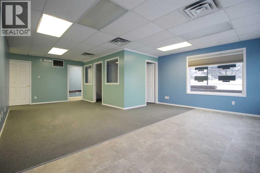 1, 4920 45 Avenue, Sylvan Lake, Alberta  T4S 1J9 - Photo 2 - A2218452