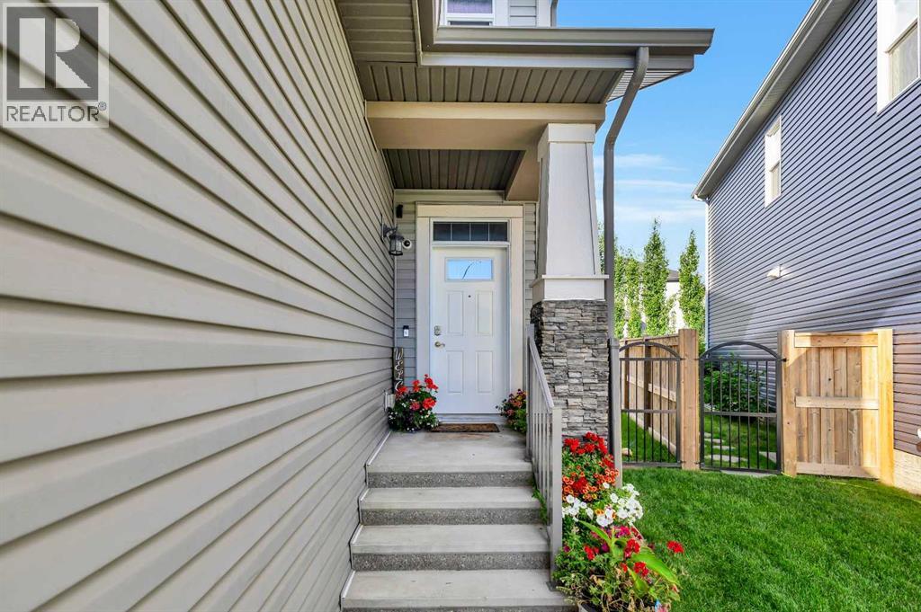 216 Copperpond Green Se, Calgary, Alberta  T2Z 1H9 - Photo 3 - A2243560