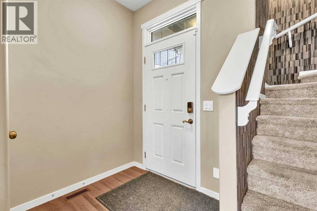 216 Copperpond Green Se, Calgary, Alberta  T2Z 1H9 - Photo 4 - A2243560
