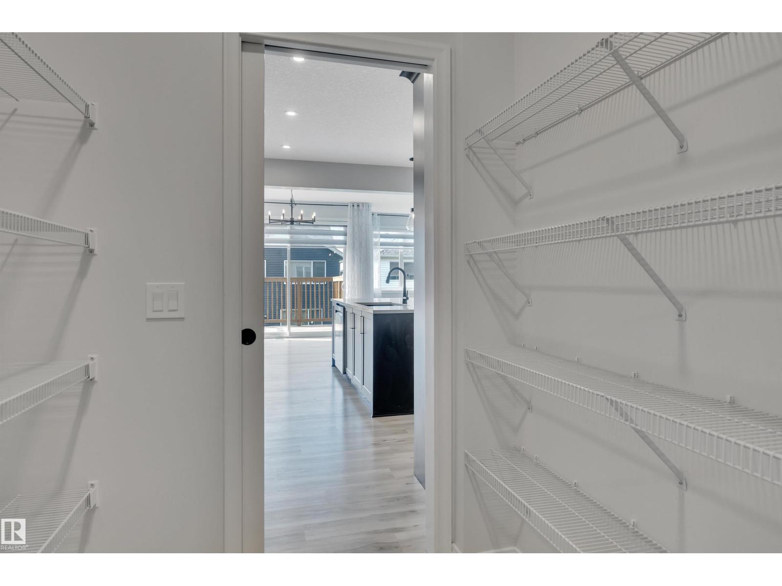 4812 Kinney Rd Sw, Edmonton, Alberta  T6W 5G2 - Photo 12 - E4457849