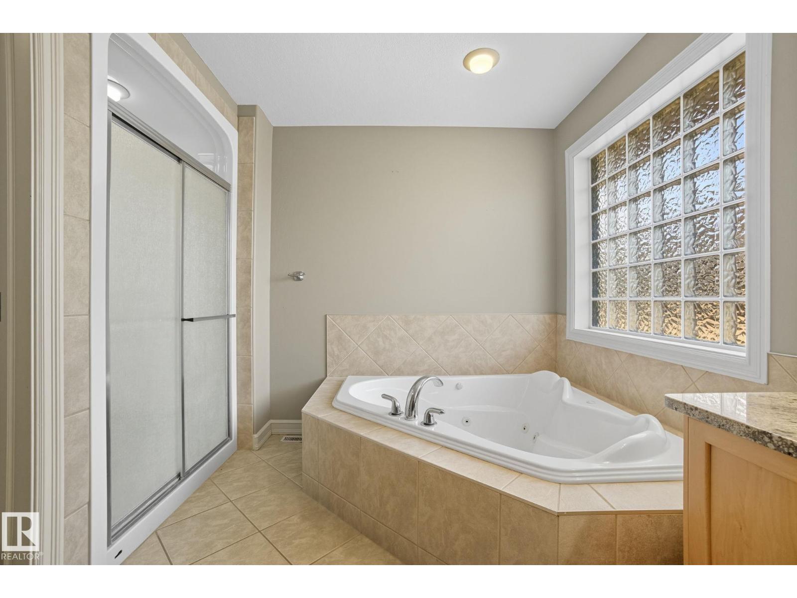 207 Falconer Link Li Nw, Edmonton, Alberta  T6R 2V7 - Photo 31 - E4457850