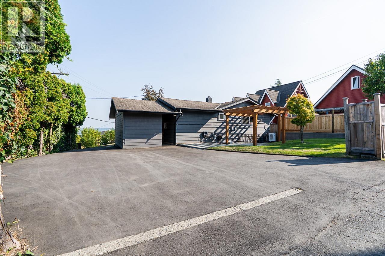 343 Churchill Avenue, New Westminster, British Columbia  V3L 4P5 - Photo 32 - R3047656