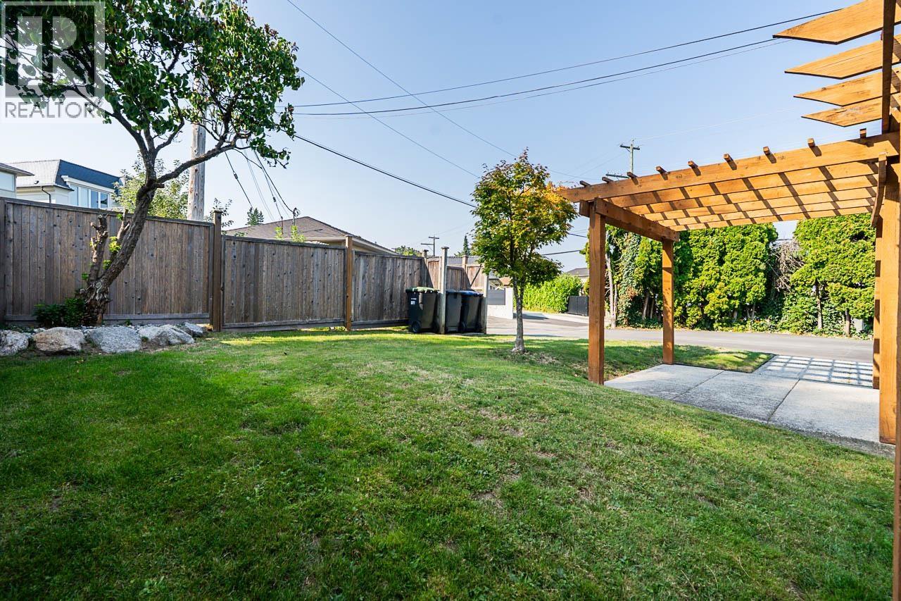 343 Churchill Avenue, New Westminster, British Columbia  V3L 4P5 - Photo 30 - R3047656