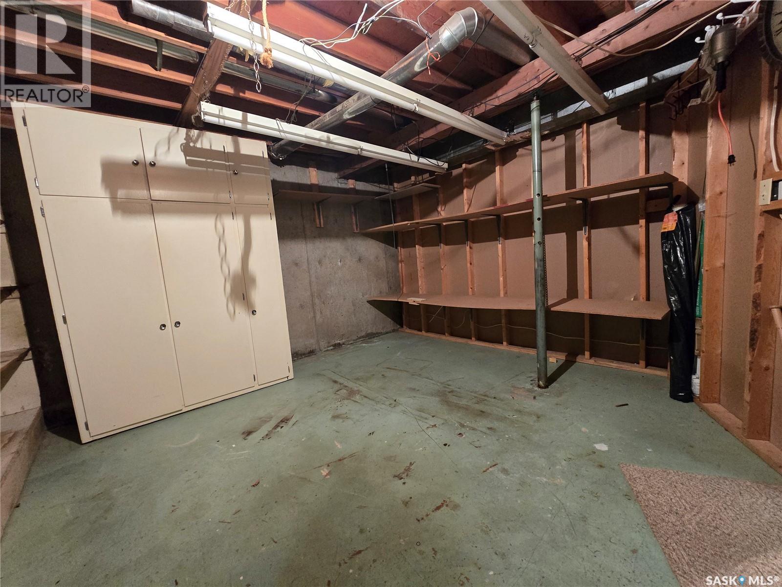 235 17th Street, Weyburn, Saskatchewan  S4H 2P1 - Photo 21 - SK018416