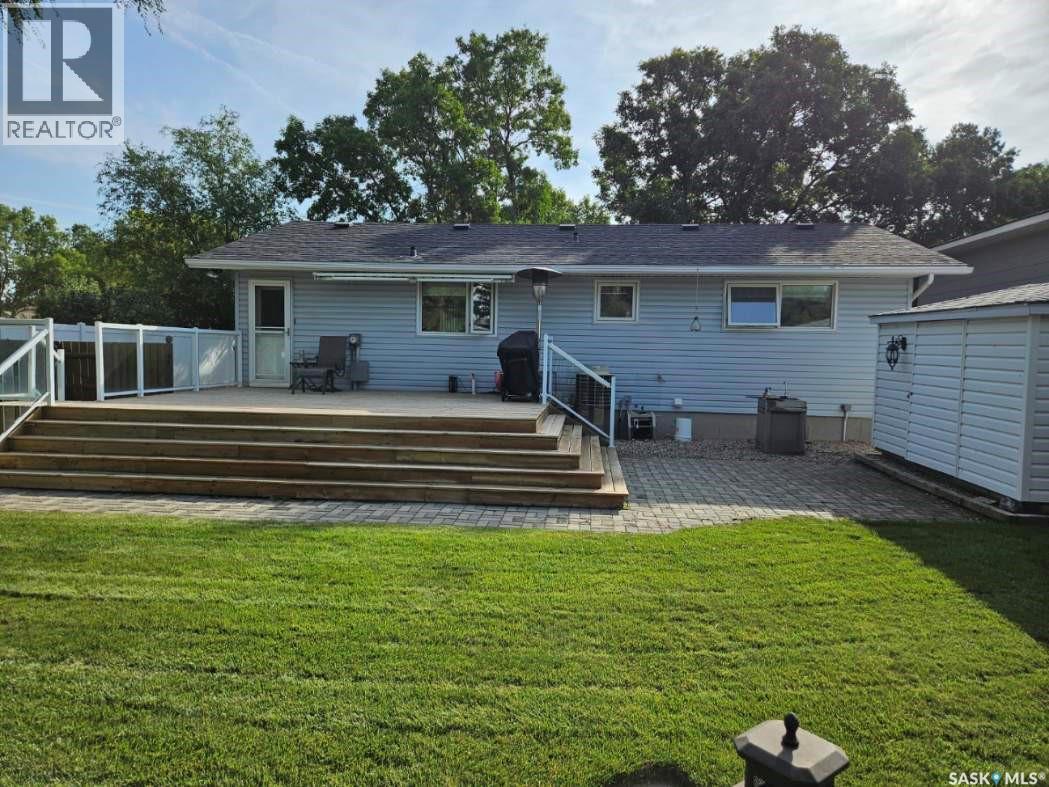 235 17th Street, Weyburn, Saskatchewan  S4H 2P1 - Photo 26 - SK018416