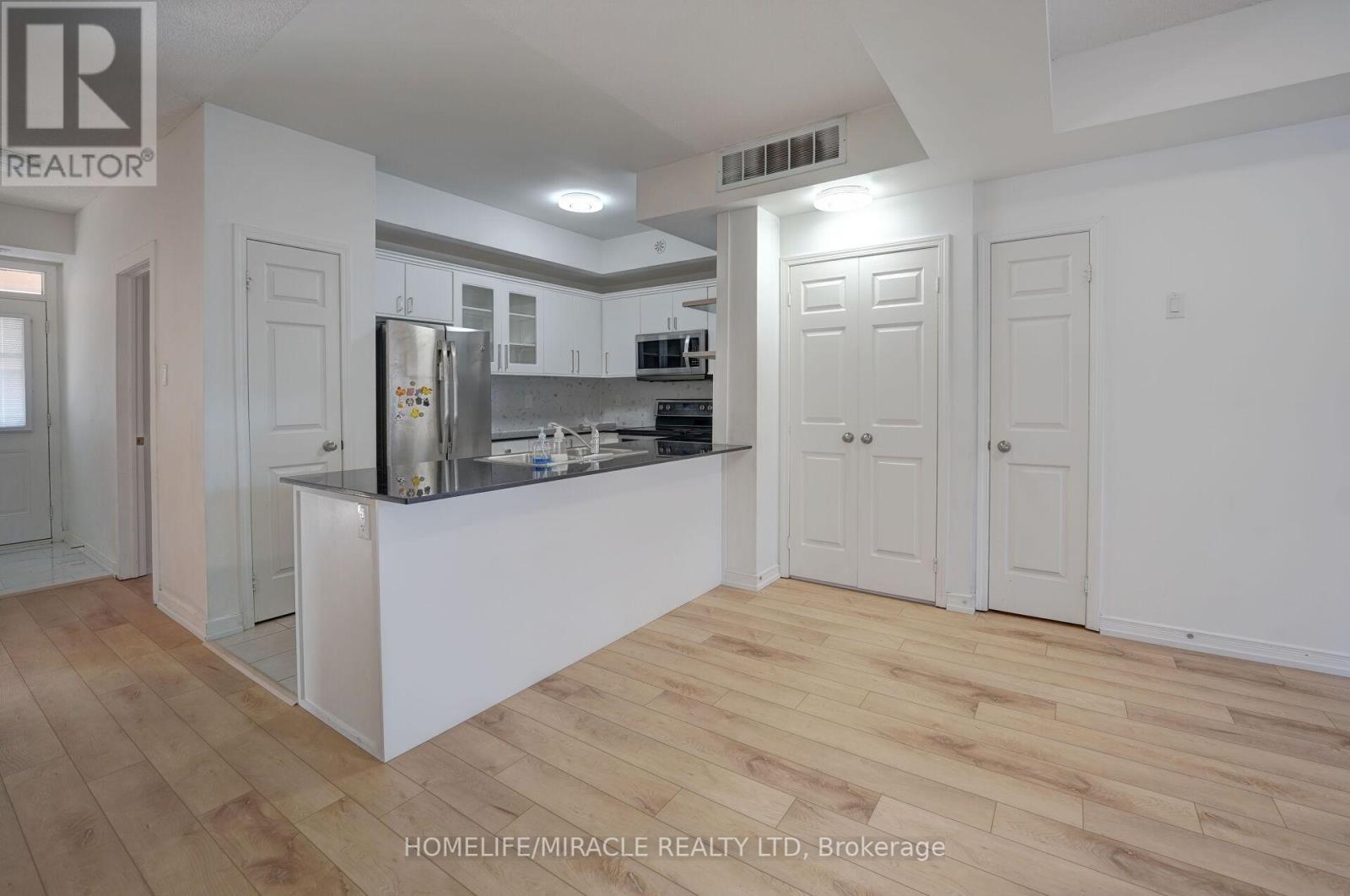 20 - 180 Howden Boulevard, Brampton, Ontario  L6S 0E6 - Photo 13 - W12402755