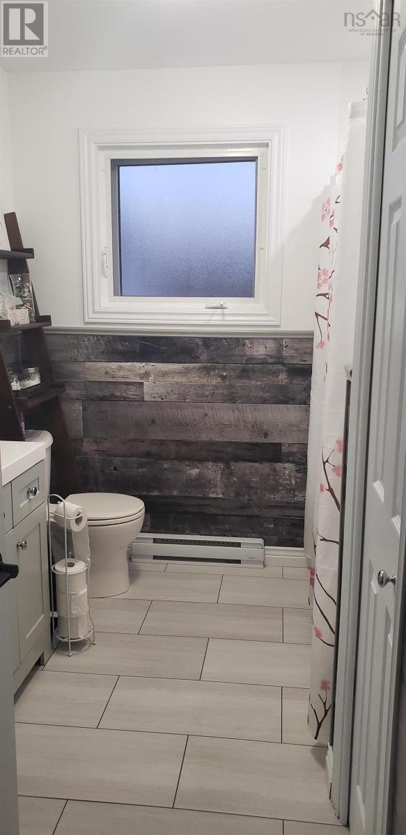 11 Toulouse Street, St. Peter's, Nova Scotia  B0E 3B0 - Photo 10 - 202503425
