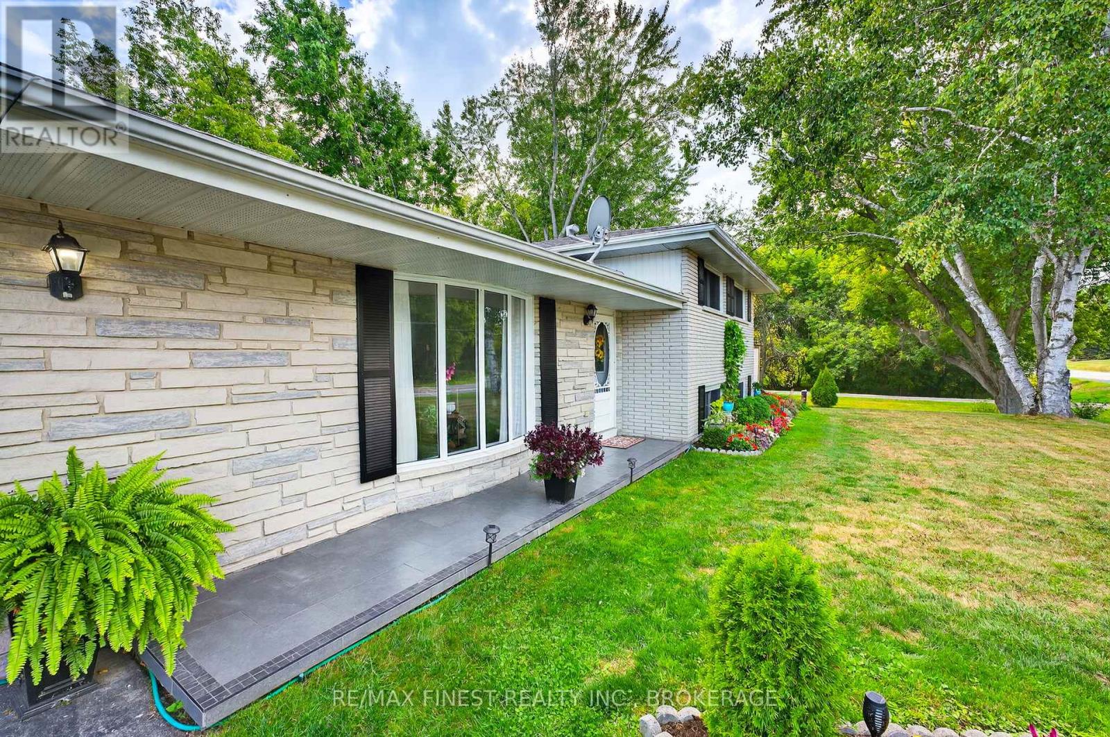 7350 County Road 2, Greater Napanee, Ontario  K7R 3K6 - Photo 28 - X12404363