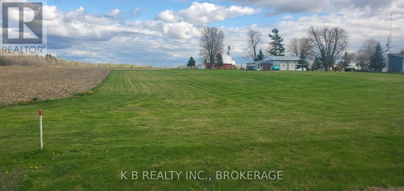 124 Main Street, Merrickville-Wolford, Ontario  K0G 1G0 - Photo 1 - X12404462