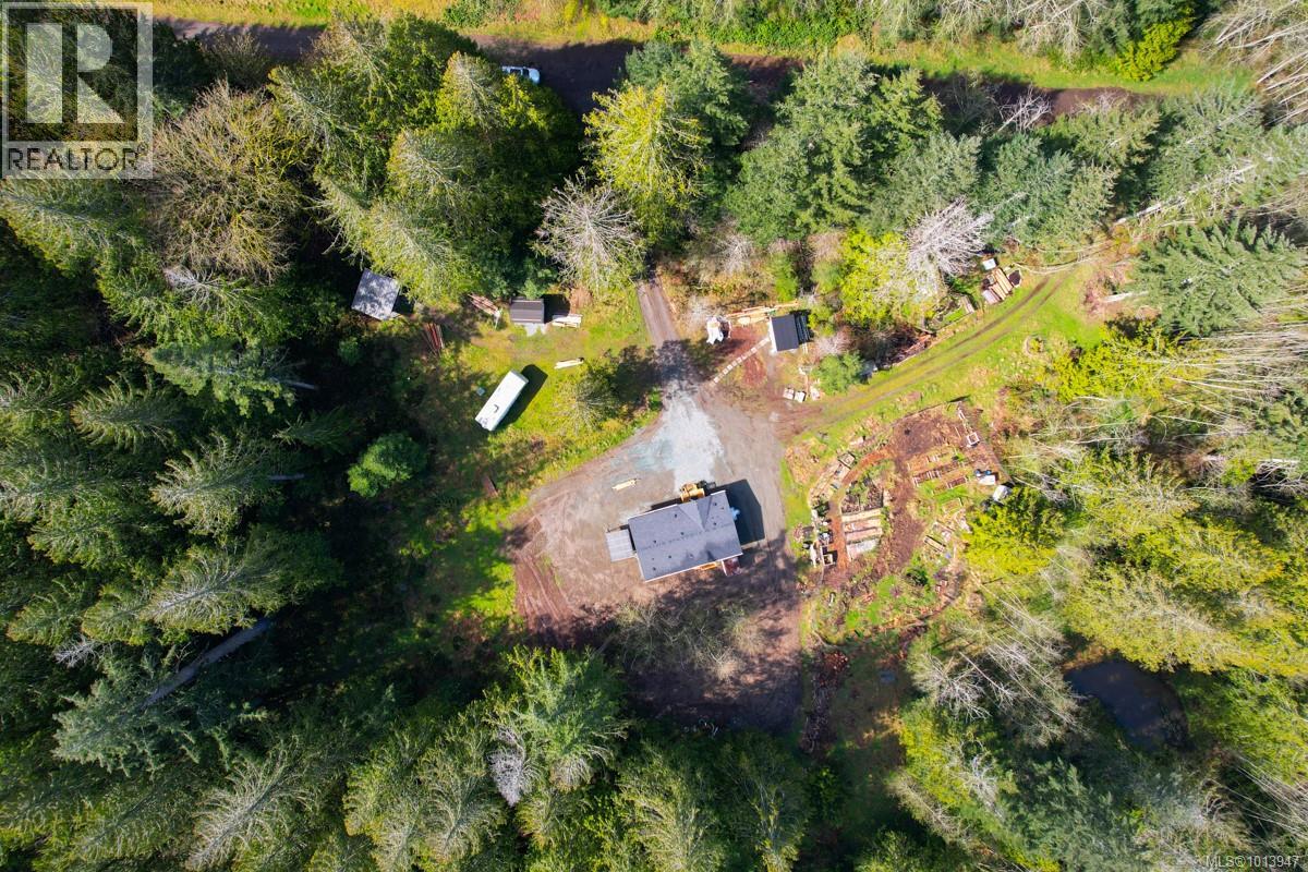 1040 Conville Rd, Gabriola Island, British Columbia  V0R 1X2 - Photo 28 - 1013947
