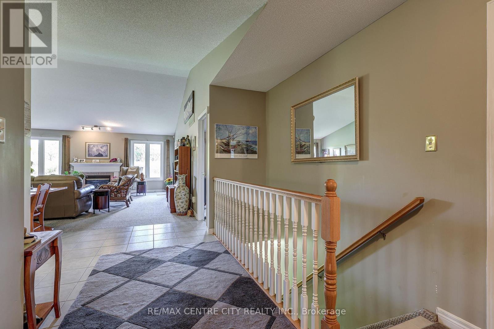 22 - 87 Donker Drive, St. Thomas, Ontario  N5P 4L2 - Photo 11 - X12404374