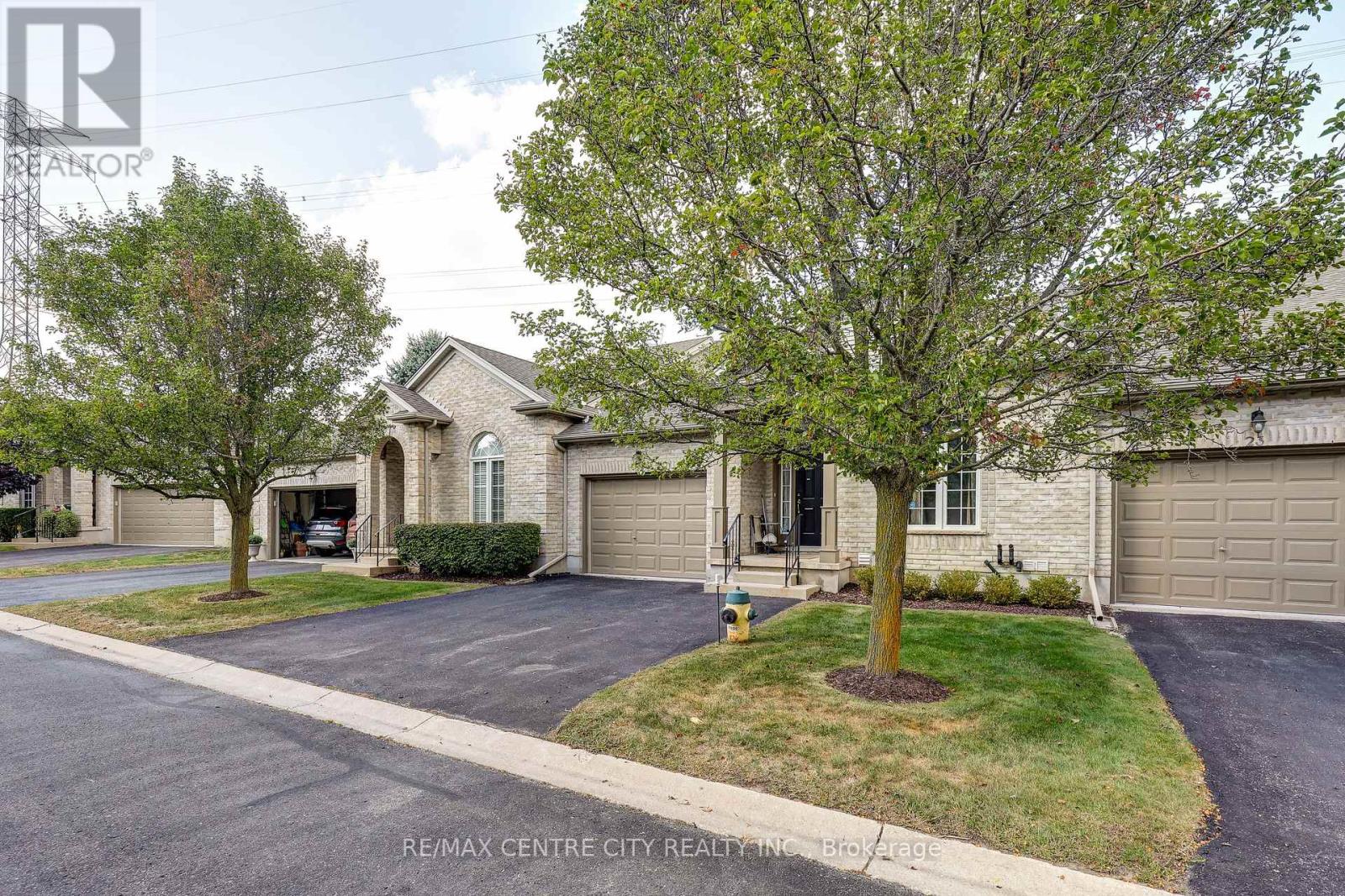 22 - 87 Donker Drive, St. Thomas, Ontario  N5P 4L2 - Photo 3 - X12404374