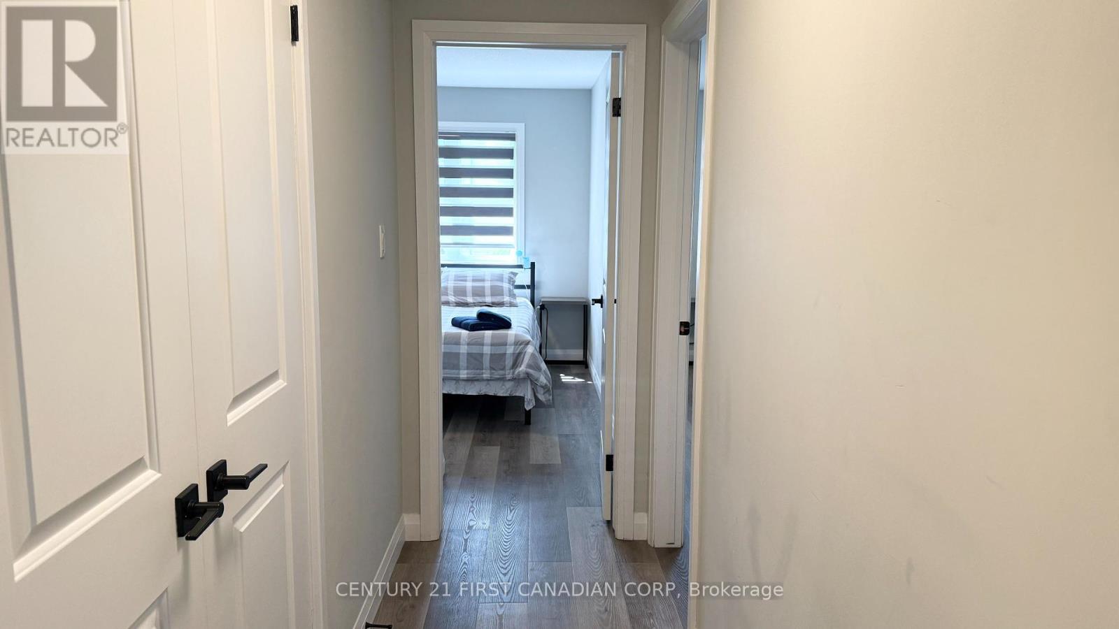 1814 Finley Crescent, London North, Ontario  N6G 0B4 - Photo 21 - X12404464