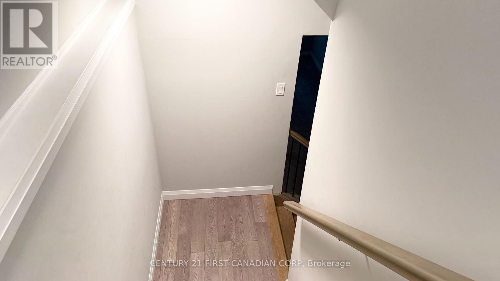 1814 Finley Crescent, London North, Ontario  N6G 0B4 - Photo 23 - X12404464