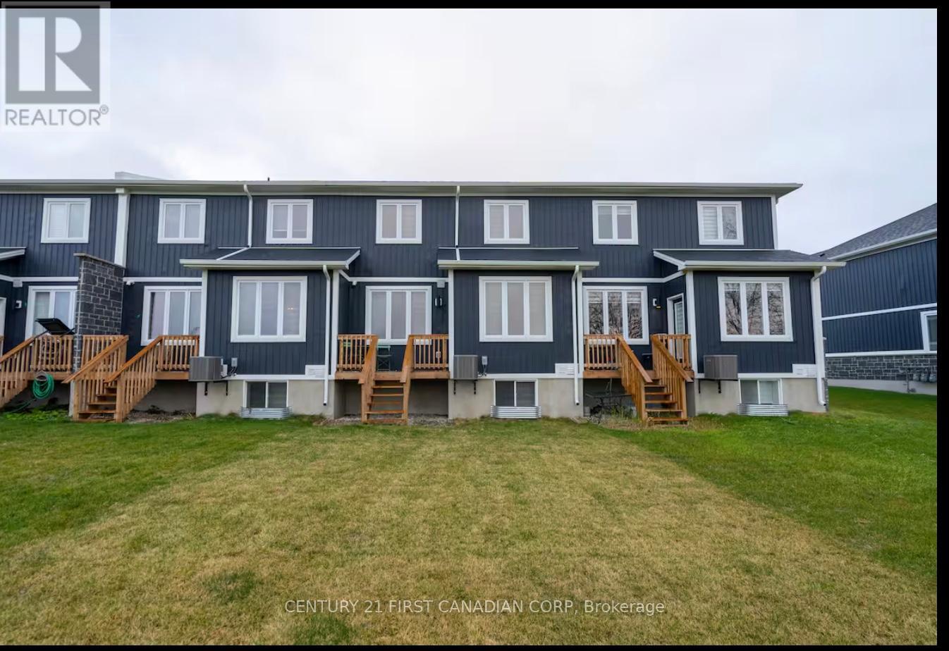 1814 Finley Crescent, London North, Ontario  N6G 0B4 - Photo 31 - X12404464