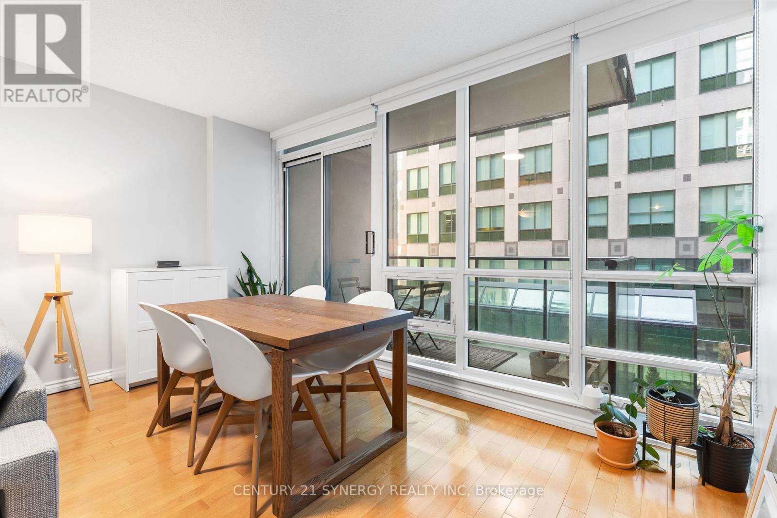 306 - 263 Wellington Street W, Toronto (Waterfront Communities), Ontario  M5V 3E6 - Photo 13 - C12404503