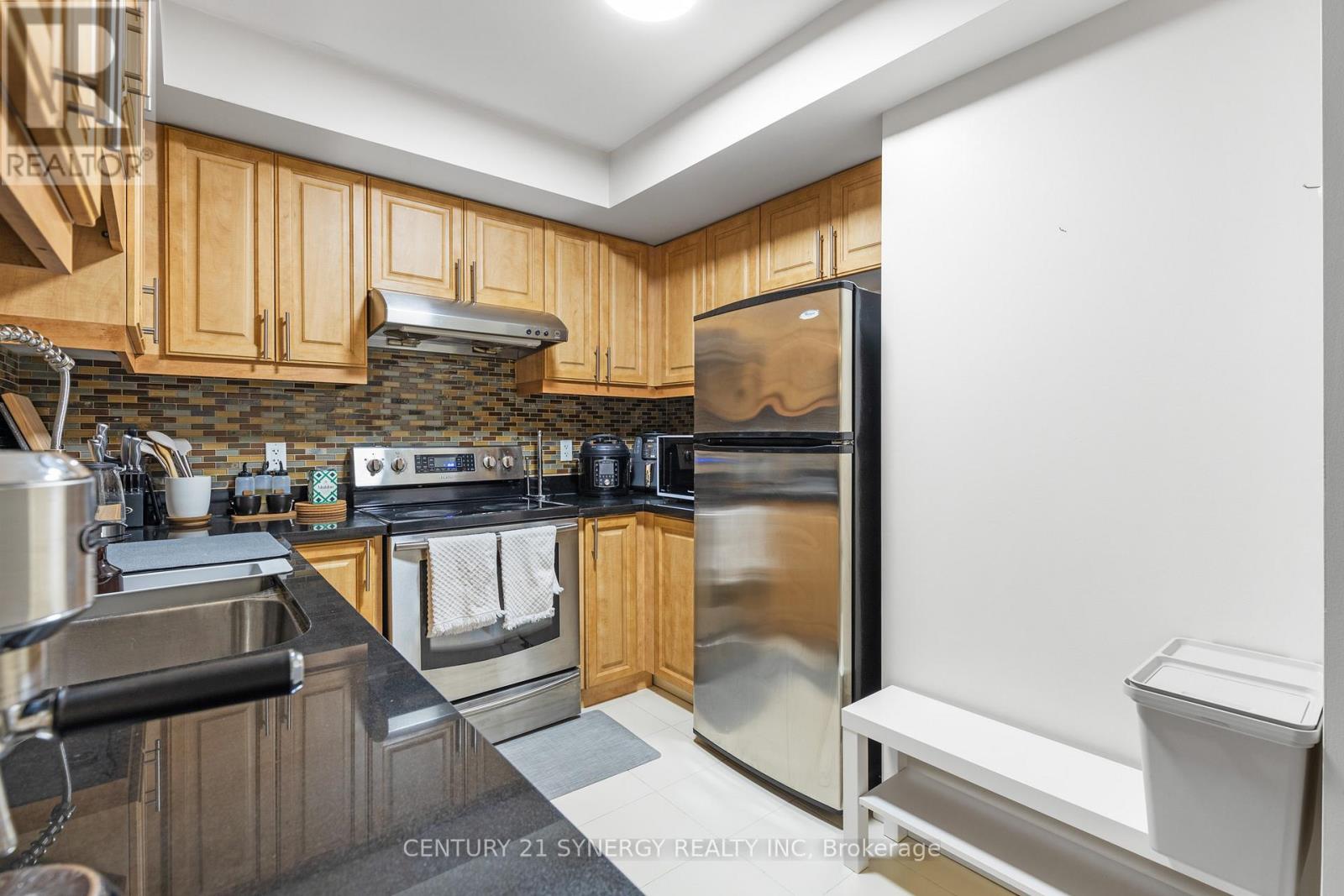 306 - 263 Wellington Street W, Toronto (Waterfront Communities), Ontario  M5V 3E6 - Photo 18 - C12404503
