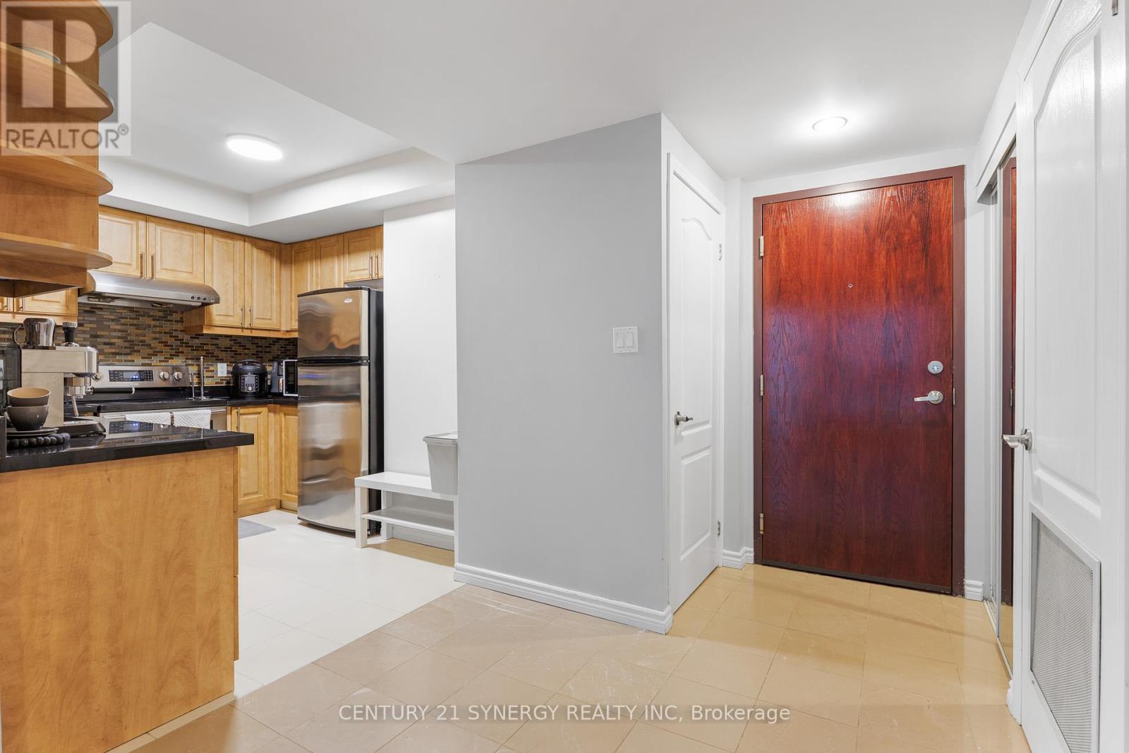 306 - 263 Wellington Street W, Toronto (Waterfront Communities), Ontario  M5V 3E6 - Photo 5 - C12404503