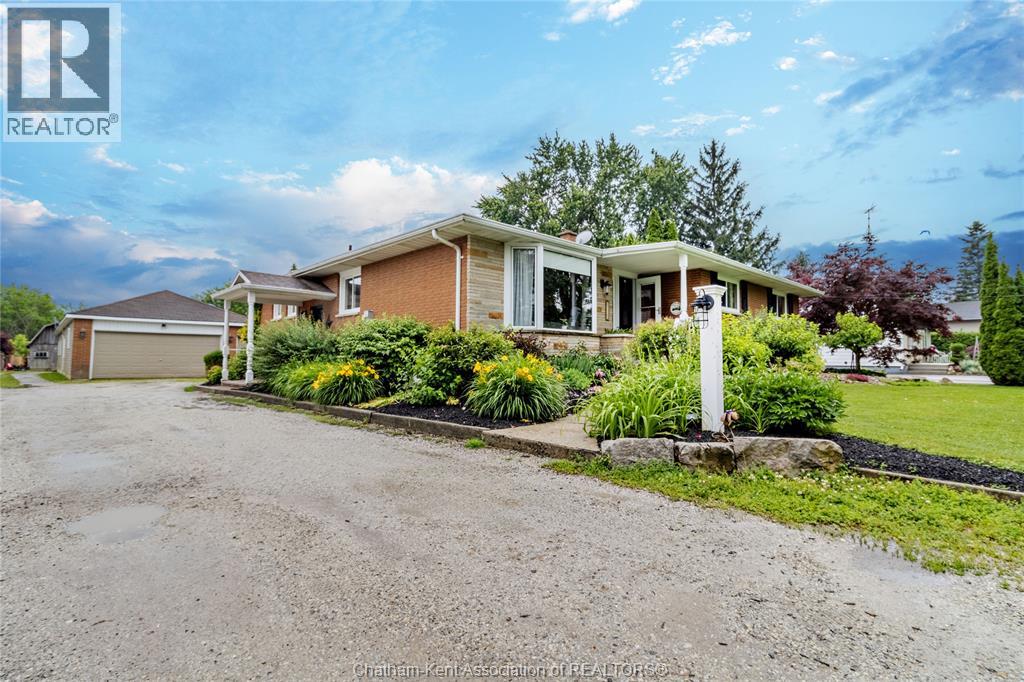 424 Gregory Drive East, Chatham, Ontario  N7M 5J7 - Photo 5 - 25023455