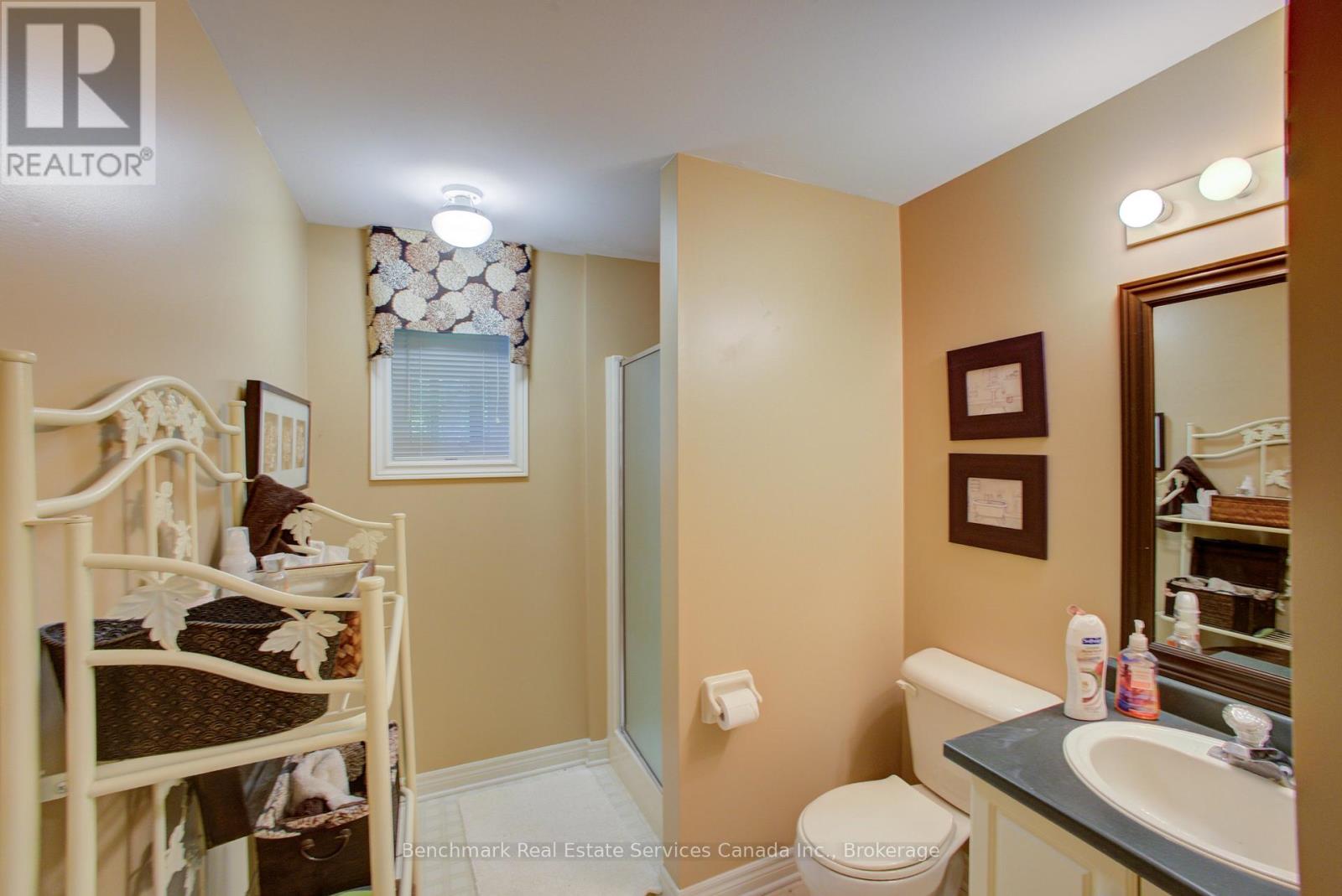 10 Oakwood Court, St. Marys, Ontario  N4X 1A5 - Photo 35 - X12404358