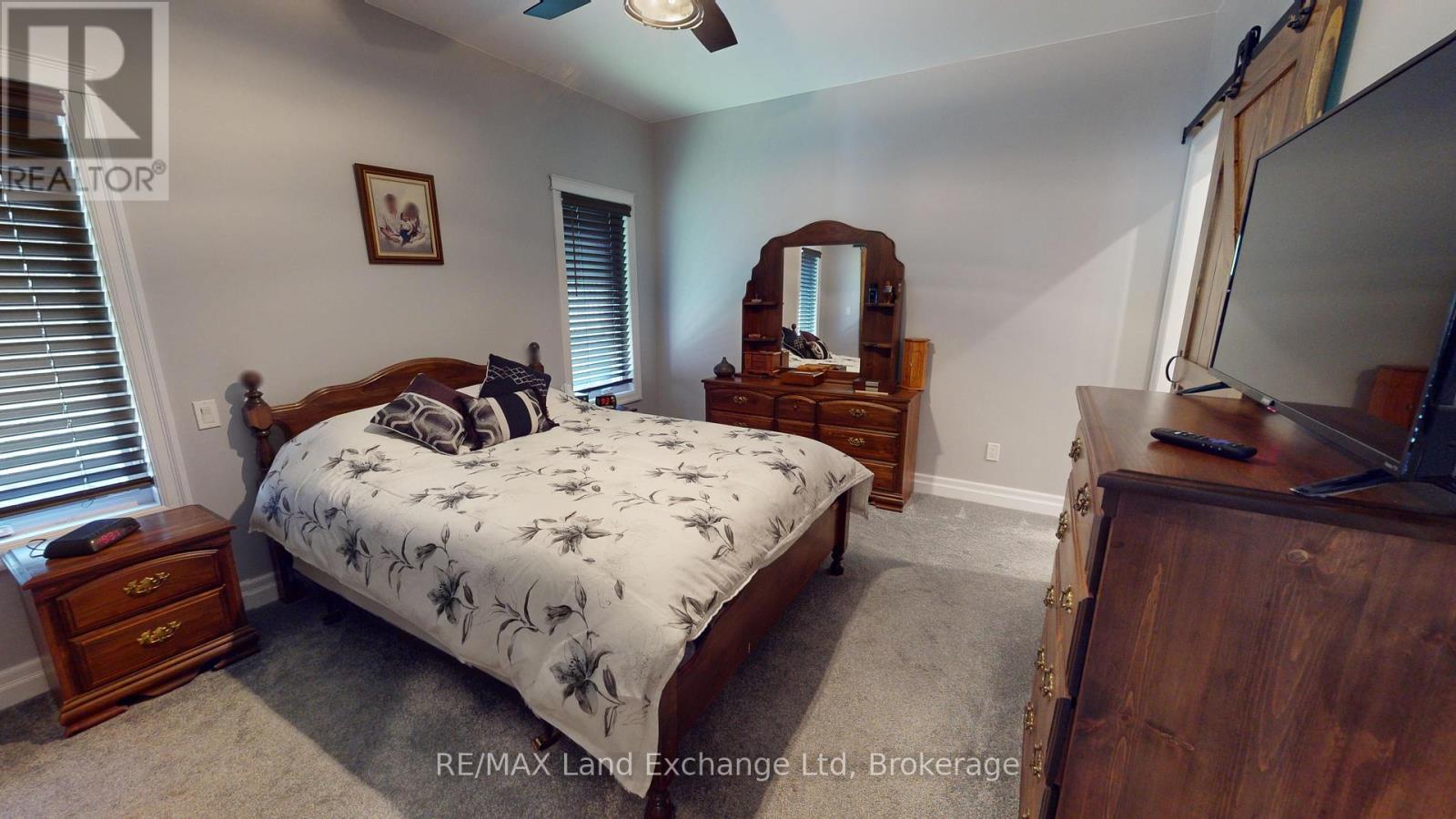 661 Gloria Street, North Huron, Ontario  N0M 1H0 - Photo 14 - X12404381