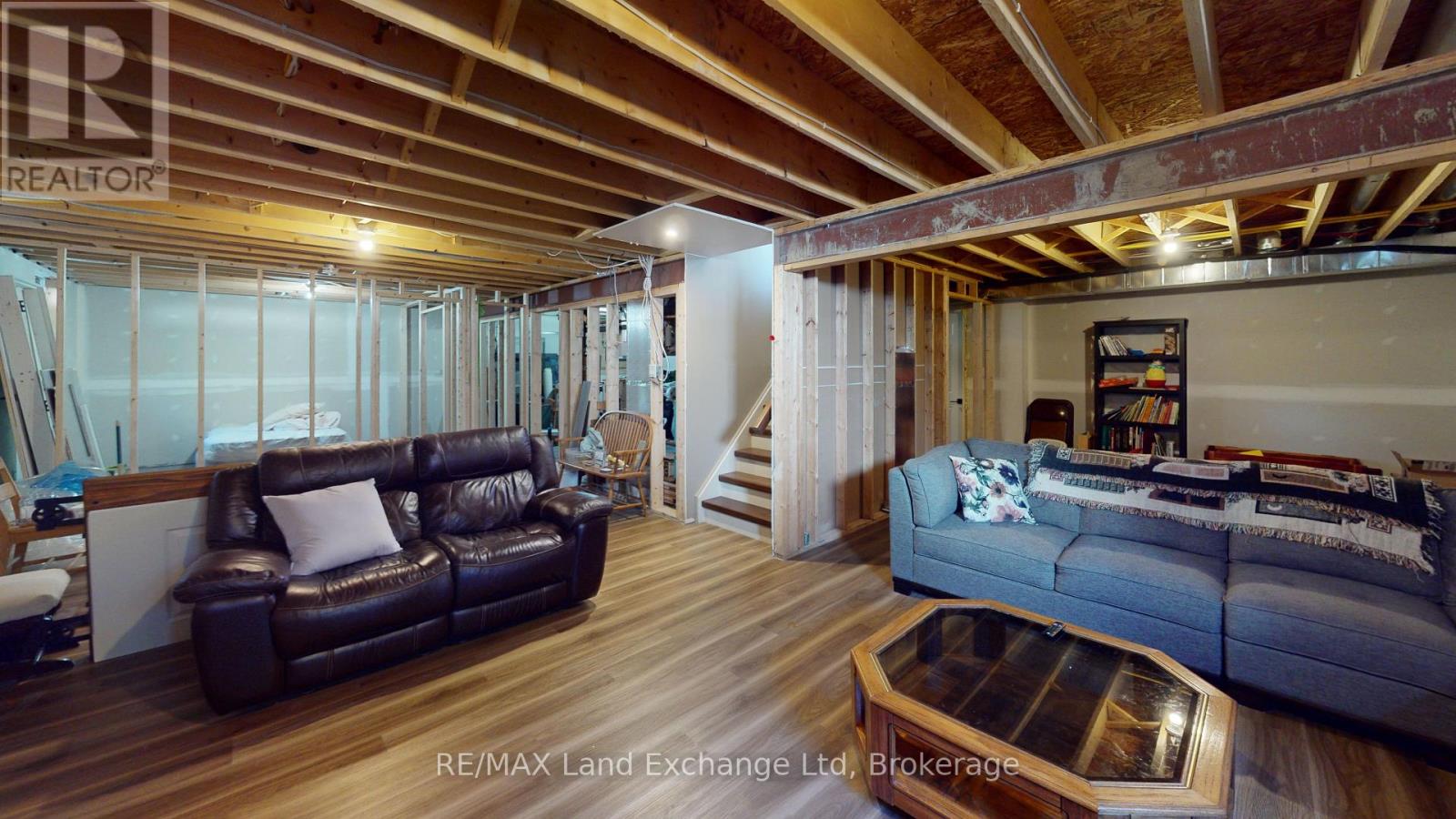 661 Gloria Street, North Huron, Ontario  N0M 1H0 - Photo 19 - X12404381