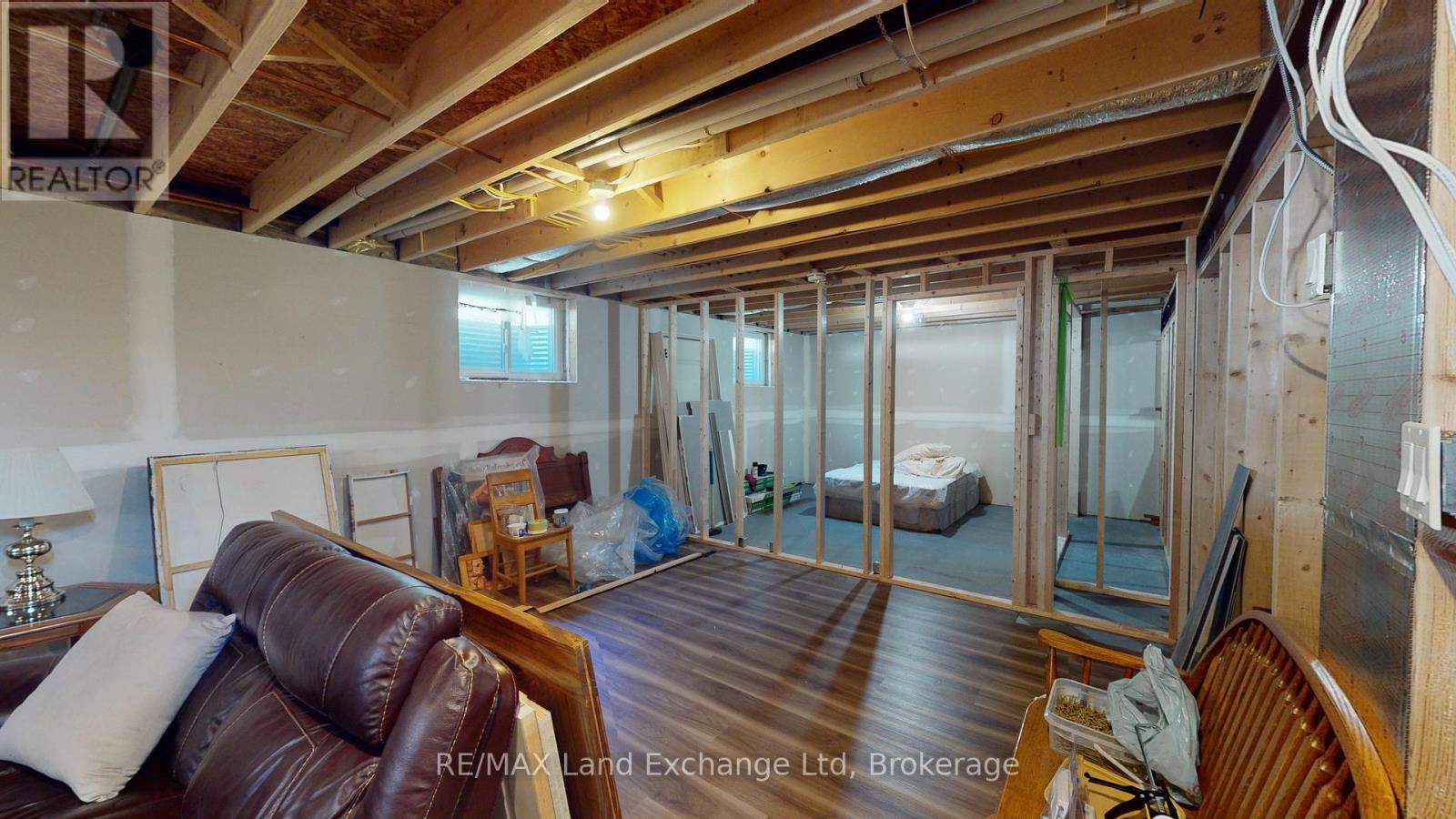 661 Gloria Street, North Huron, Ontario  N0M 1H0 - Photo 22 - X12404381