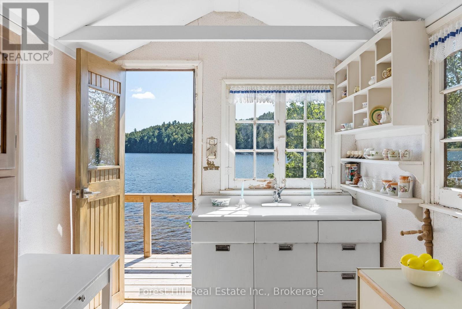 1089 Lutes Lane, Algonquin Highlands (Mcclintock), Ontario  P0A 1E0 - Photo 15 - X12404480