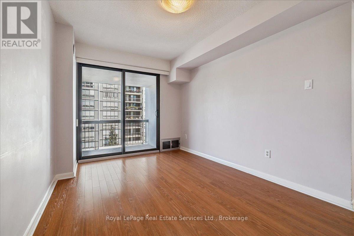 508 - 2185 Marine Drive, Oakville, Ontario  L6L 5L6 - Photo 14 - W12404347