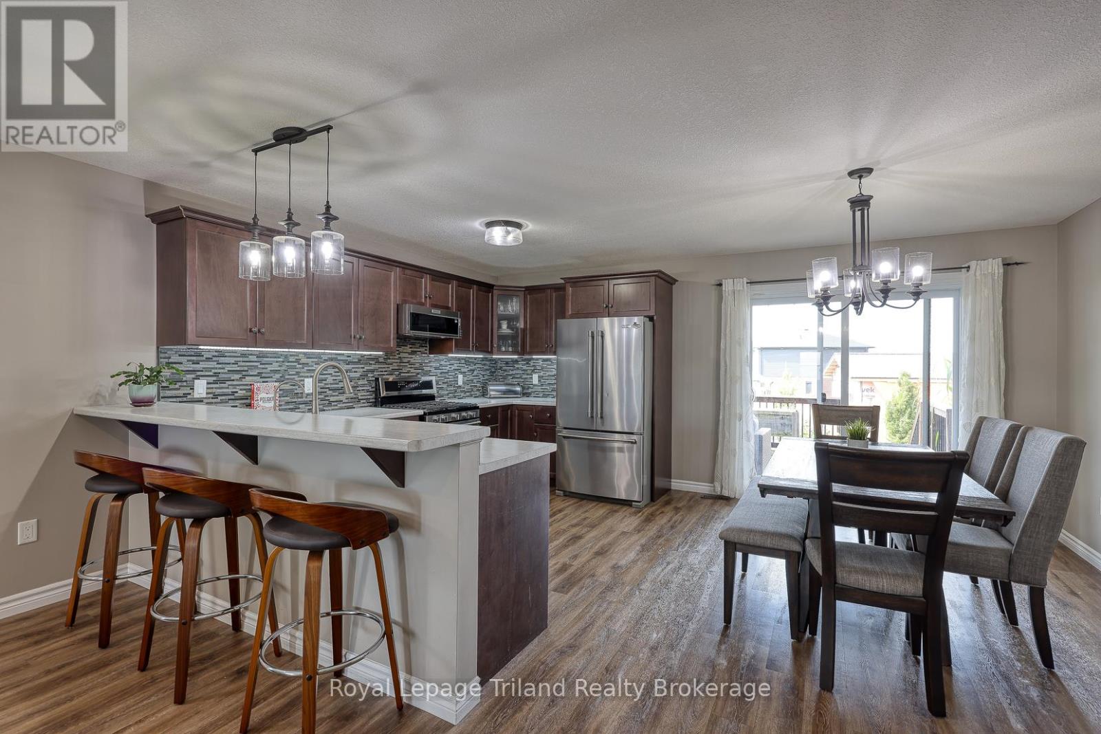 34 Tartan Drive, Zorra, Ontario  N0J 1J0 - Photo 10 - X12404359