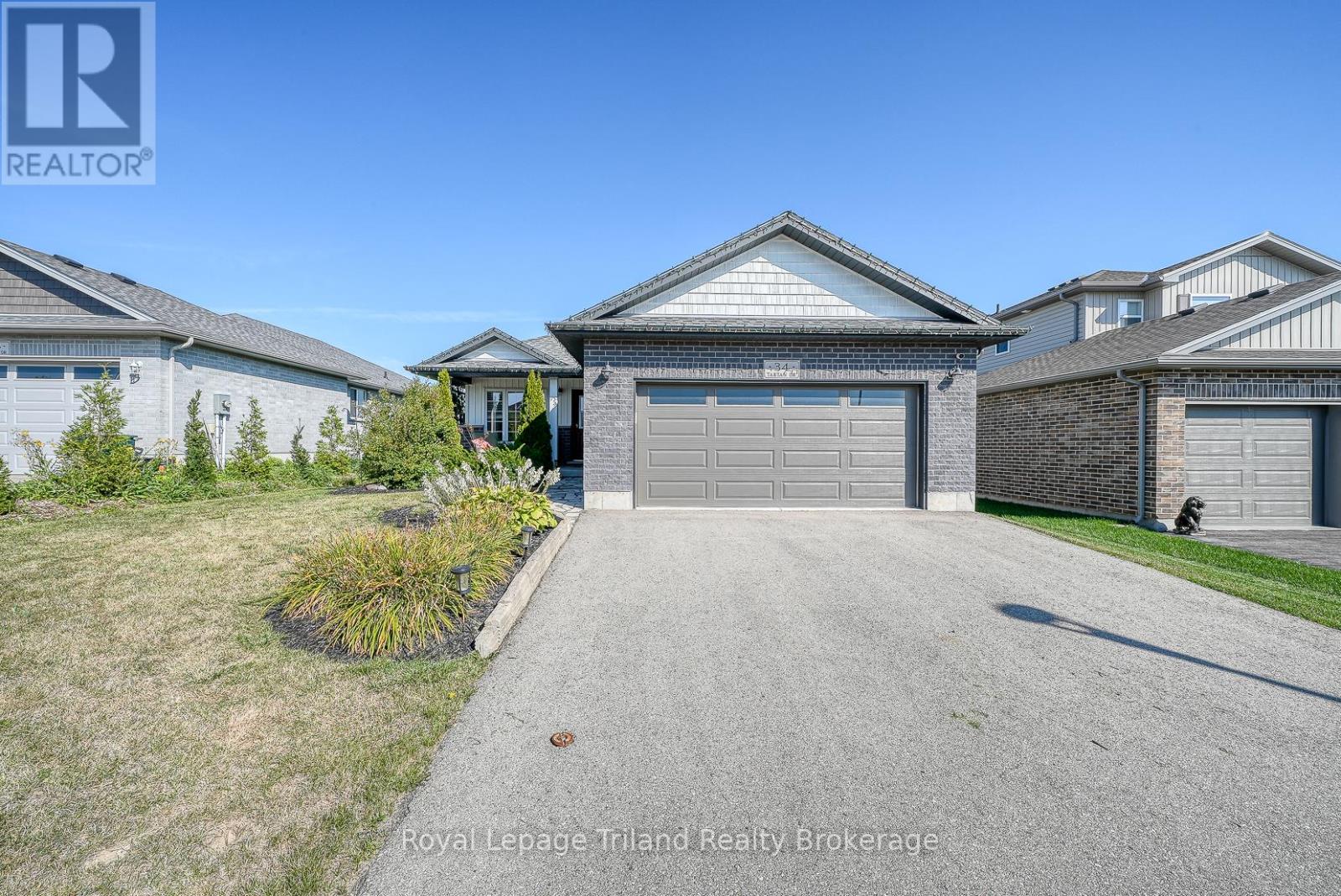 34 Tartan Drive, Zorra, Ontario  N0J 1J0 - Photo 3 - X12404359