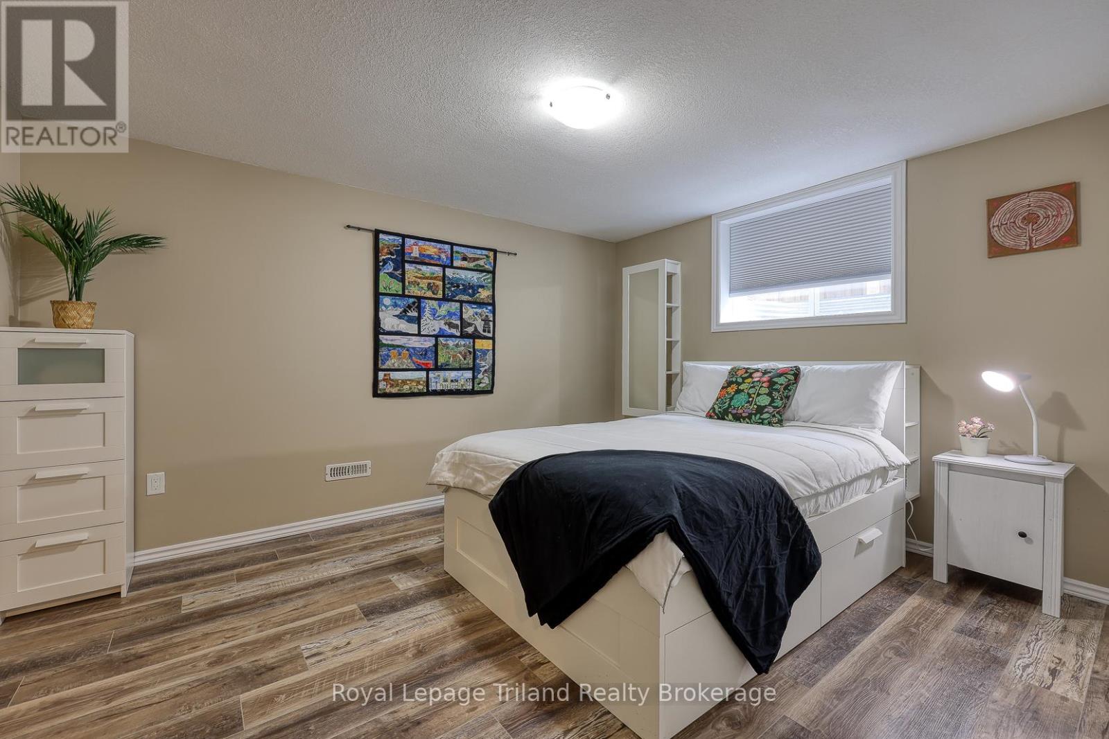 34 Tartan Drive, Zorra, Ontario  N0J 1J0 - Photo 30 - X12404359