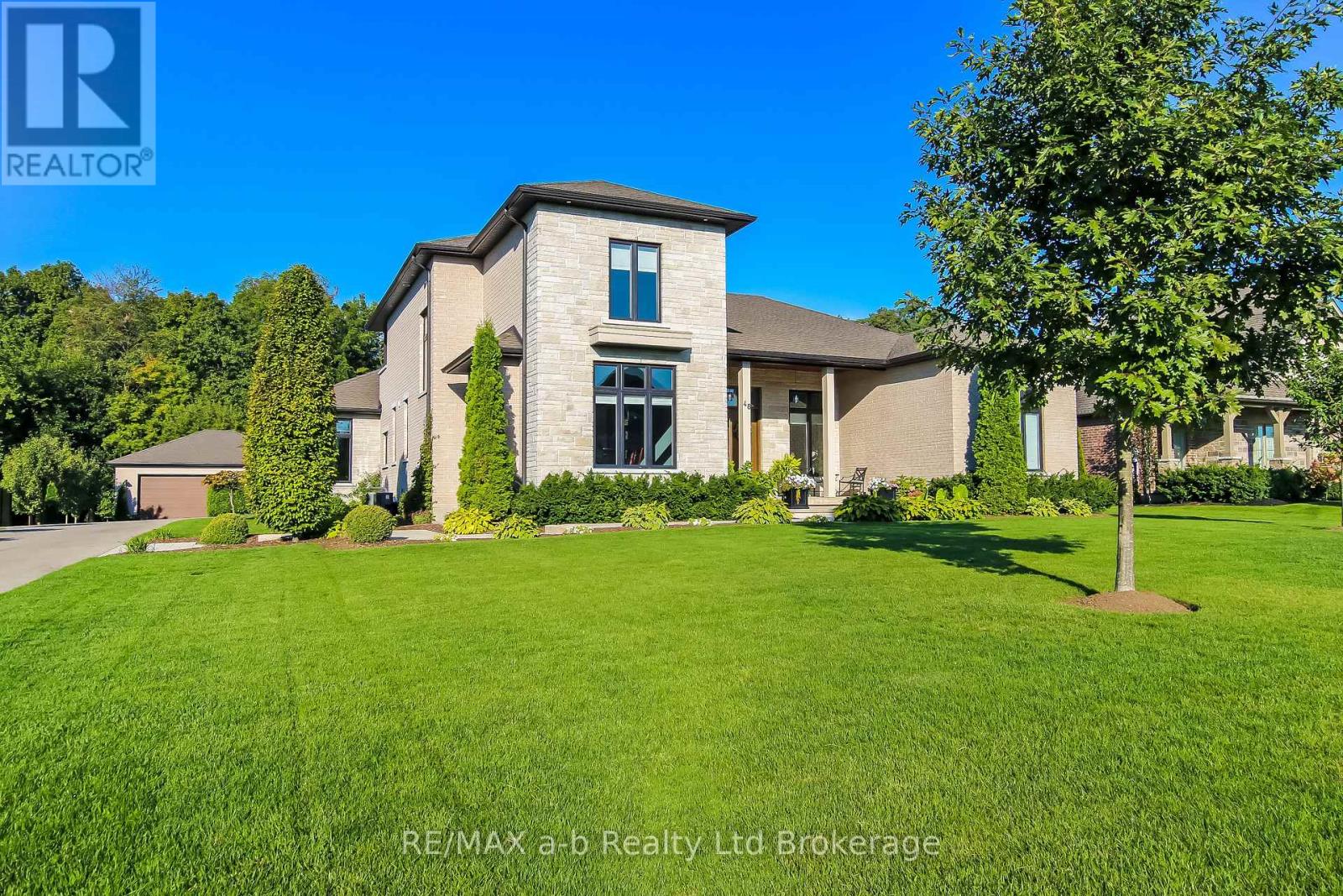 48 Otterview Drive, Norwich, Ontario  N0J 1R0 - Photo 3 - X12404493