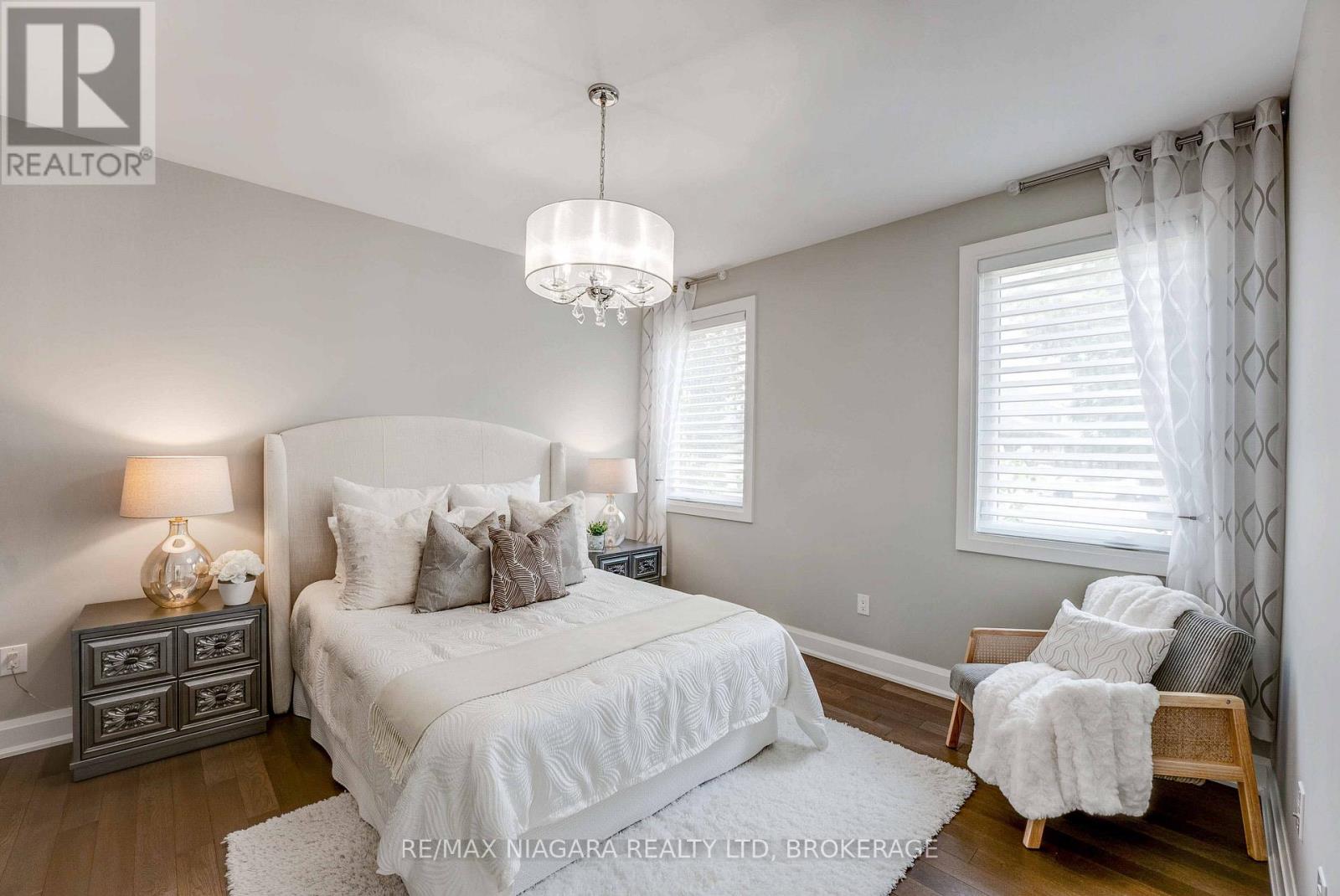 26 Olde School Court, St. Catharines, Ontario  L2N 0B1 - Photo 6 - X12404394