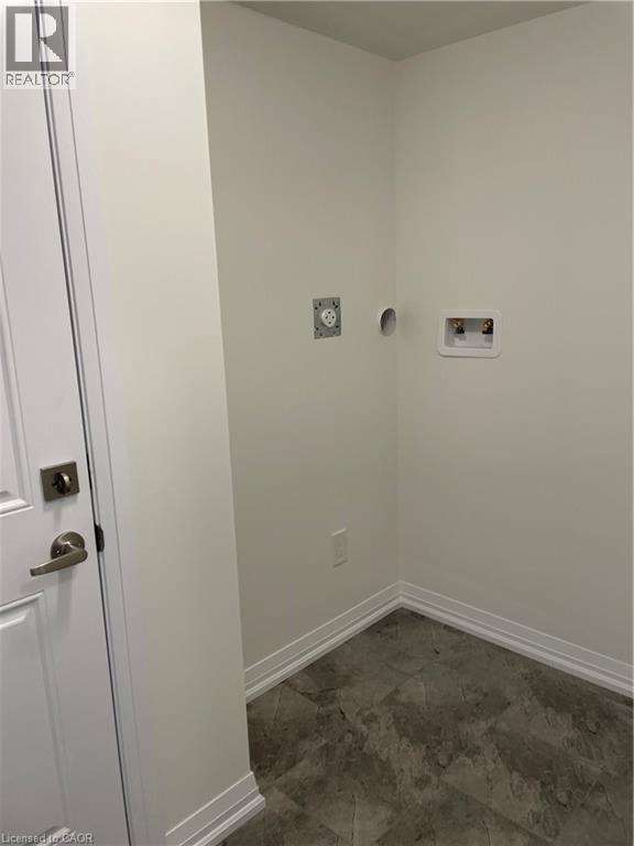 27 St Lawrence Road, Haldimand, Ontario  N3W 0J5 - Photo 3 - 40769945