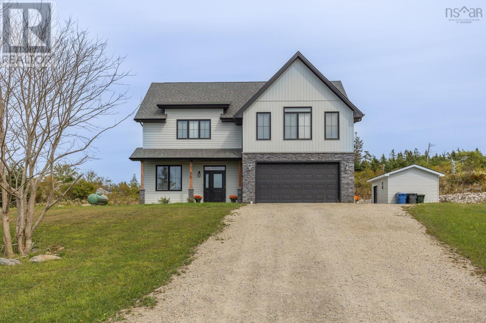 35 Seeland Avenue, Brooklyn, Nova Scotia
