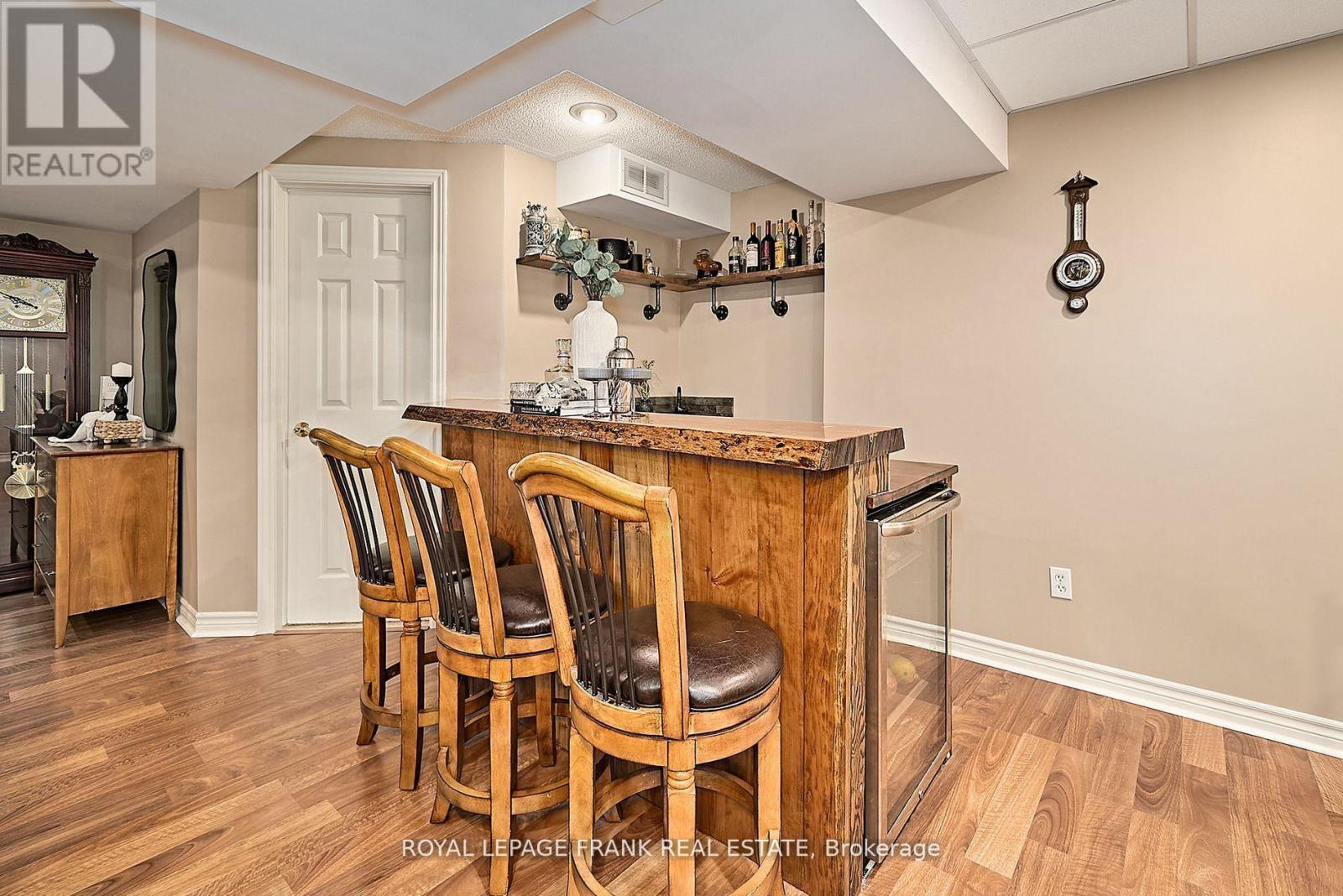 54 Gartshore Drive, Whitby, Ontario  L1P 1N6 - Photo 32 - E12404416