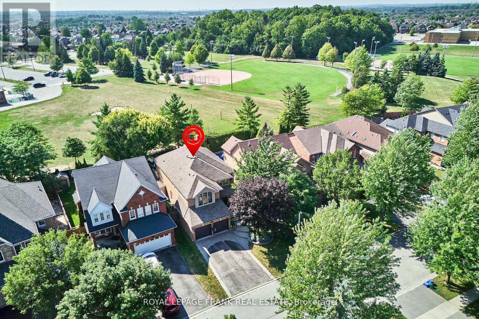 54 Gartshore Drive, Whitby, Ontario  L1P 1N6 - Photo 43 - E12404416